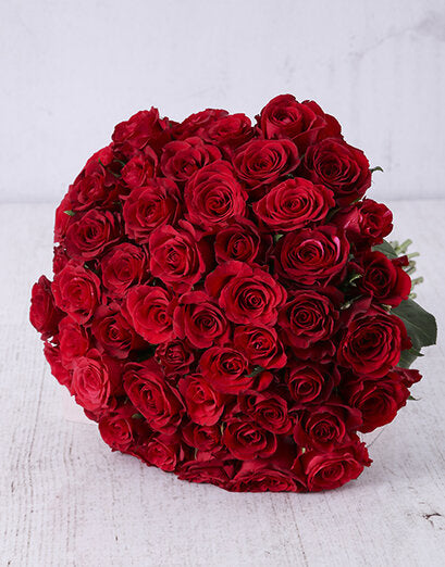 Festive rose bouquet